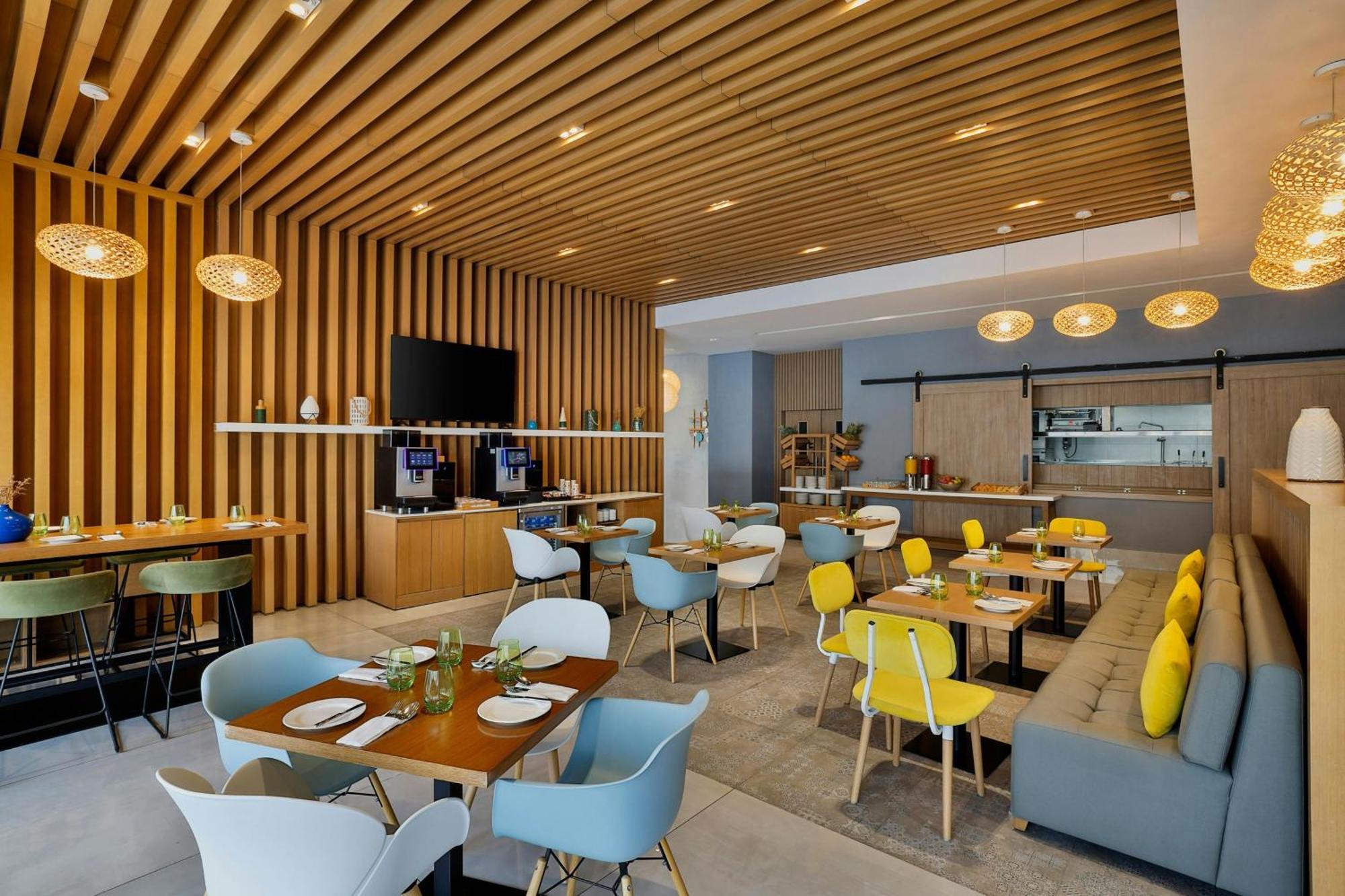 Element Al Jaddaf, Dubai Hotel Exterior photo